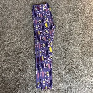 Purple feather leggings